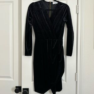 Black velvet long sleeve dress size 8